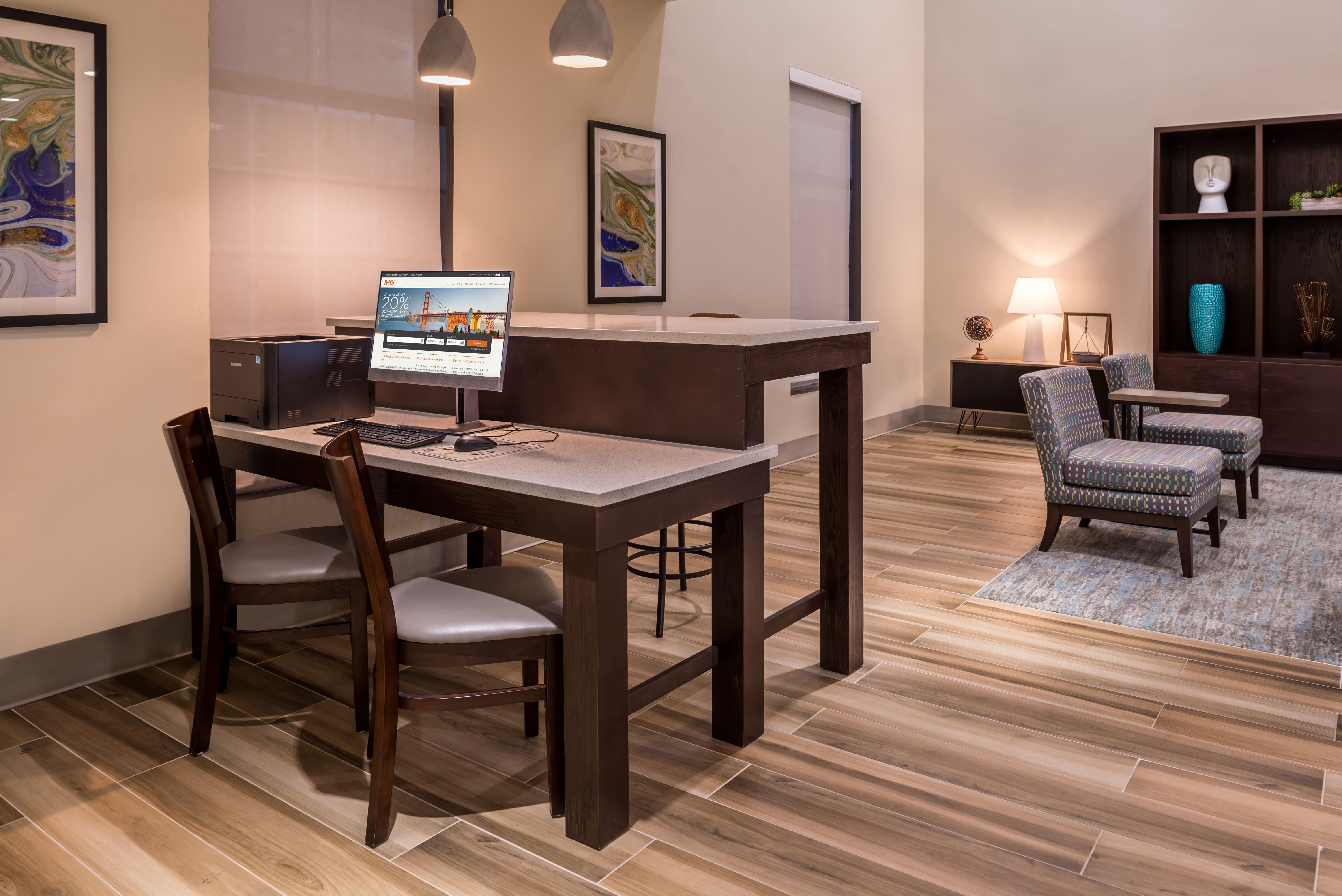Holiday Inn And Suites Addison By Ihg Ngoại thất bức ảnh